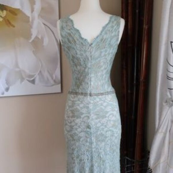 Alexia Admor ~ Blue Lace Dress ~ Size S - Picture 1 of 6